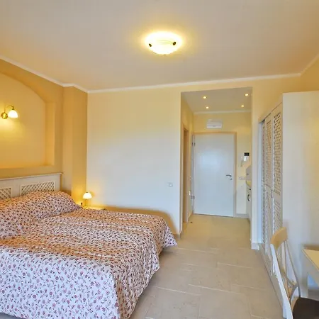 Hotel Club At Blacksearama Golf 5*