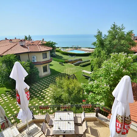 Club At Blacksearama Golf Balchik